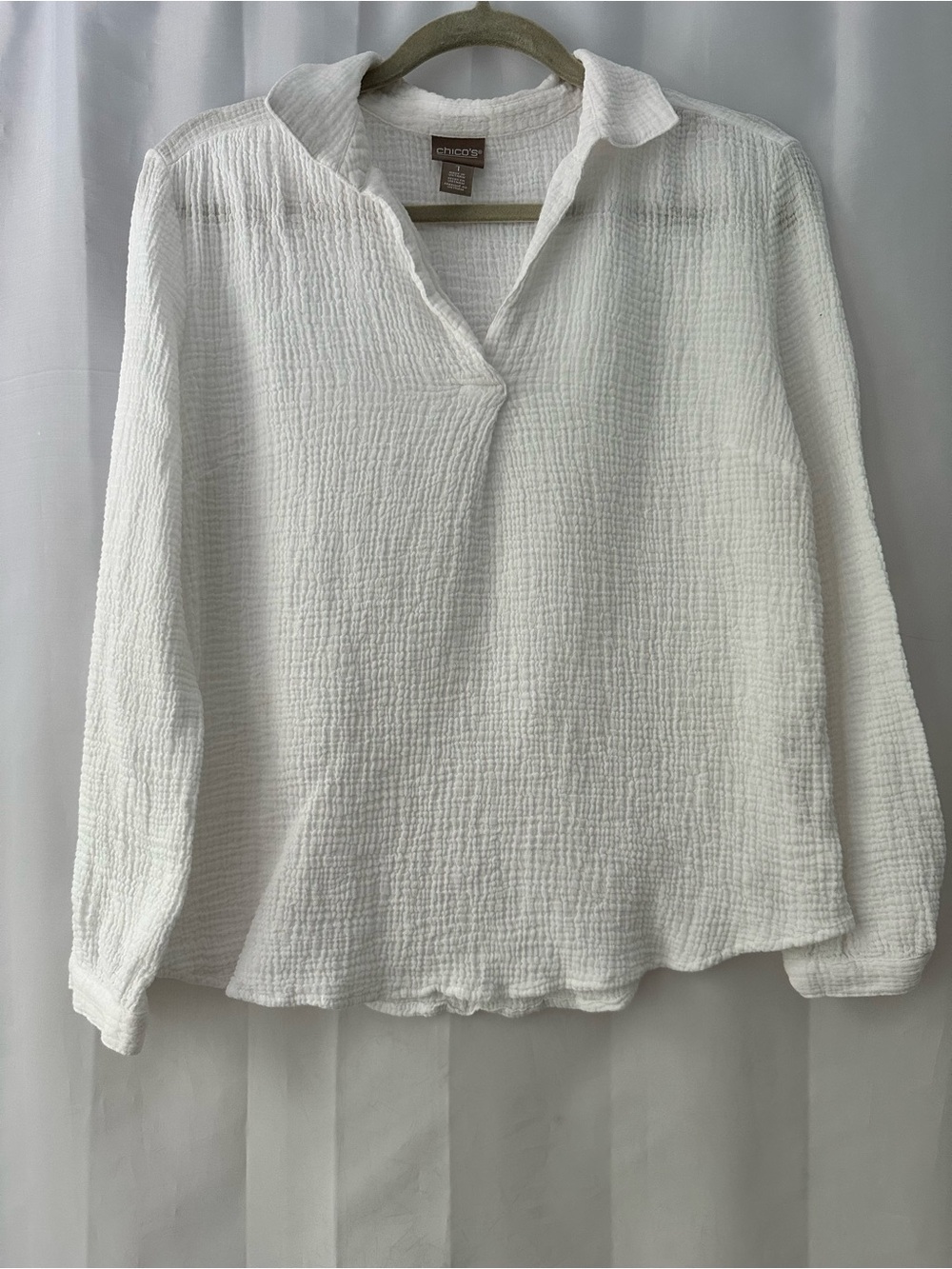 Chico's White M Size 1 Crinkle Gauze V-Neck Collared Long-Sleeve Shirt